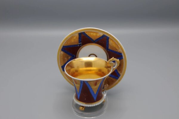 Darte Freres (?) - Cup and saucer with chinoiserie decoration, early 19th century