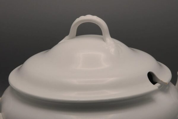 Petrus Regout- Soup Tureen and Cover