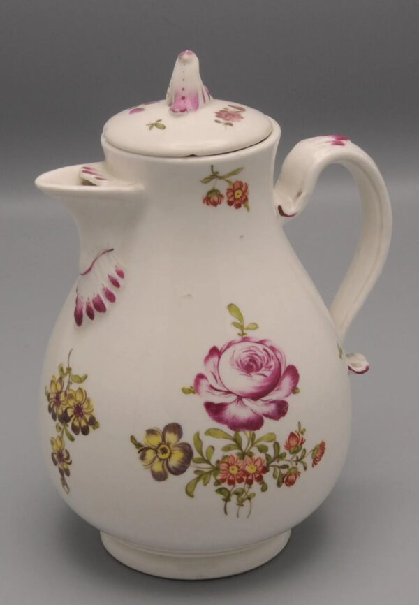 Vienna Porcelain - Rococo Coffeepot, late 18th century