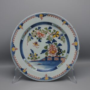 Delft Polychrome Chinoiserie Charger - 18th century