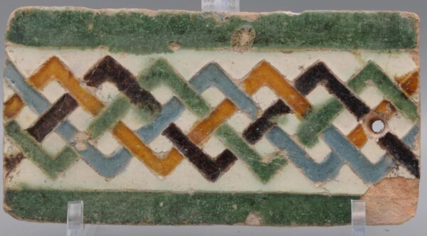 Azulejo, Arista y Cuenca - Spanish Moorish Mudejar Border Tile, Toledo 16th century