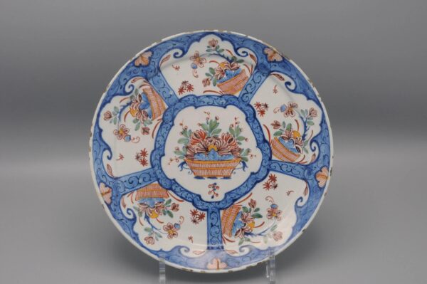 Dextra - 18th century polychrome Delft plate