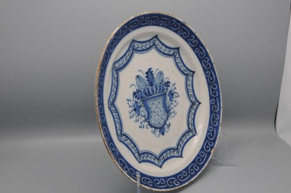 Delft Blue charger - 18th century