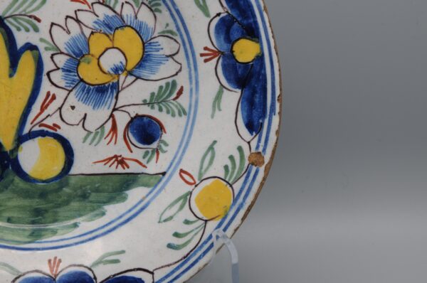 Delft polychrome 'Boerendelft' plate - early 19th century