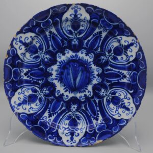 The Greek A, Dextra - 18th century Delft charger