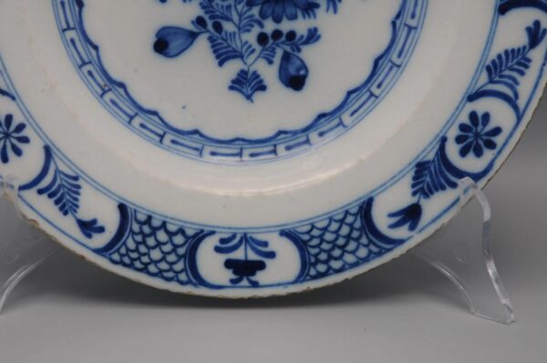 Delft Blue and White Chinoiserie Plate - Second half 18th century