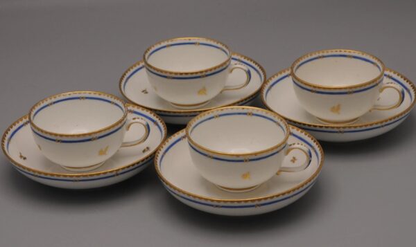 Vienna porcelain, 4 cups and saucers, Neoclassical, 1781