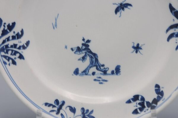 Moustiers faience - Chinoiserie plate, 18th century