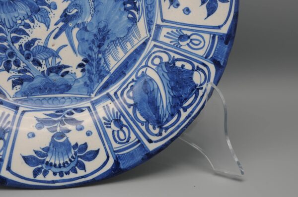 Delft - Wanli style 'Kraak' Charger - 17th century