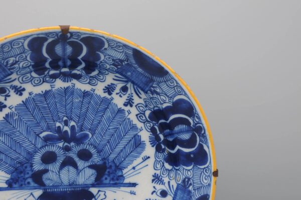 Delft 'Peacock' plate by The Claauw - second half 18th century