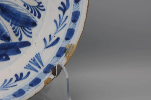 Delft Blue and White 'Boerendelft' charger - early 19th century