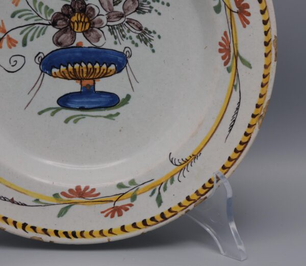 Delft polychrome Louis XVI cornflowers plate - late 18th century