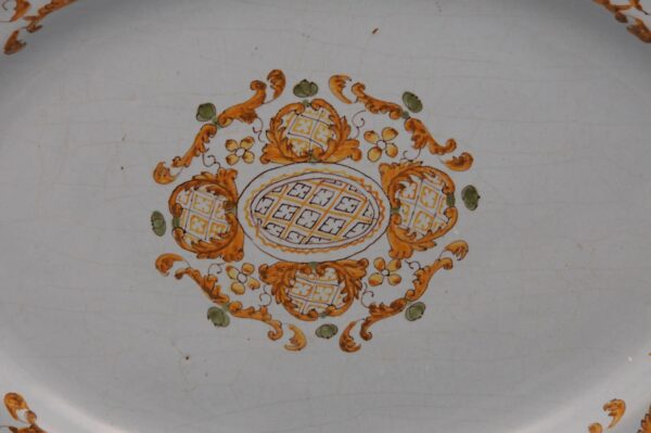 Manifattura San Carlo della Real Fabbrica di Caserta - Serving dish 18th century