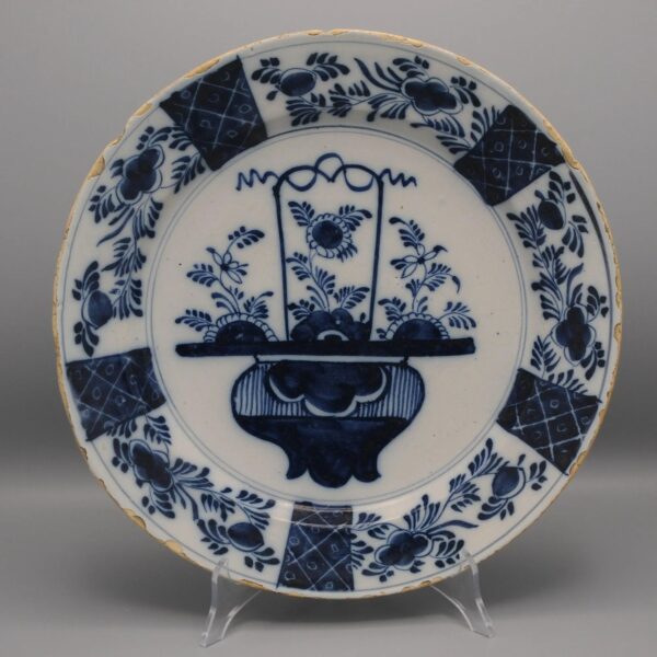 Delft Blue chinoiserie charger - second 18th century