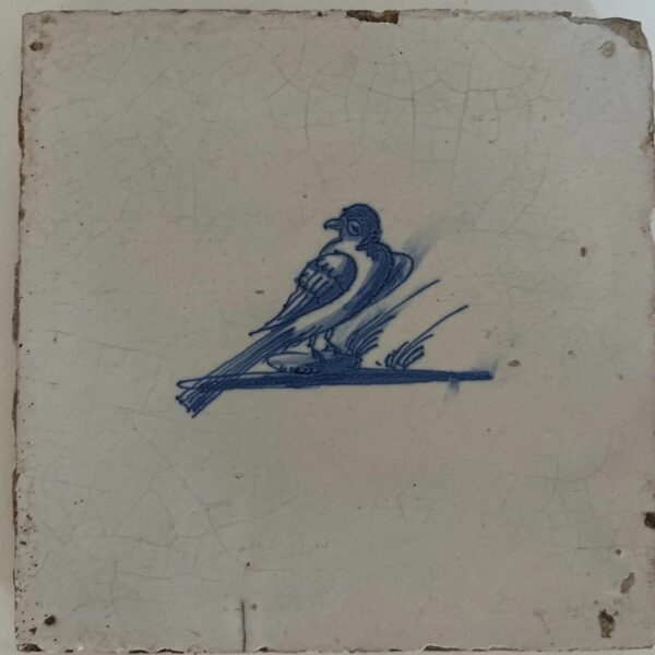 Delft blue Tile with a bird - 17th century