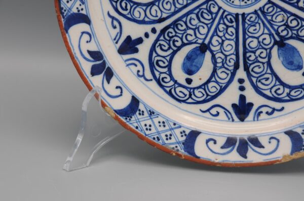 Delft Blue and White Plate with rare geometric decoration - mid 18th century