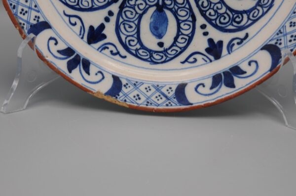 Delft Blue and White Plate with rare geometric decoration - mid 18th century