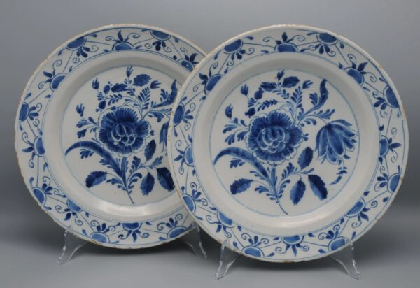 Dutch Delft - pair of blue and white Delftware dishes, late 18th century