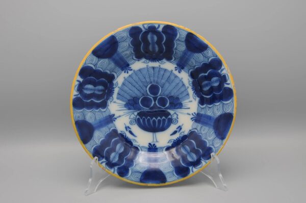 Delft set of 3 'Peacock' plates by 'De Blompot' - second half 18th century