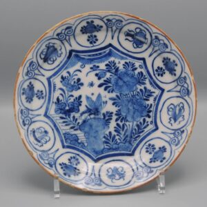 Delft "De Witte Starre" - 18th century Dragonfly Plate