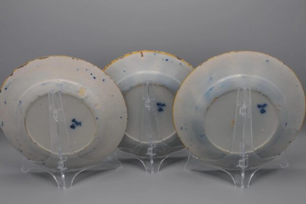 Delft set of 3 'Peacock' plates by 'De Blompot' - second half 18th century