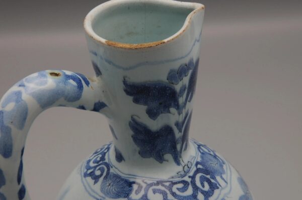 Delftware Blue pitcher chinoiserie decor - late 17th century