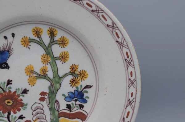 Delft polychrome chinoiserie plate - mid 18th century