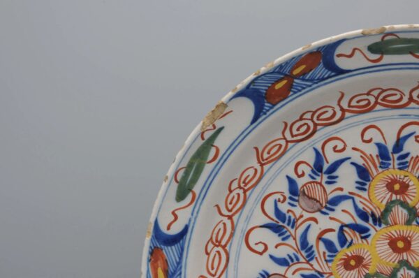 Delft polychrome charger - mid 18th century