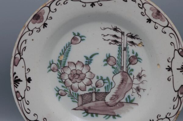 Delft polychrome chinoiserie plate - 18th century
