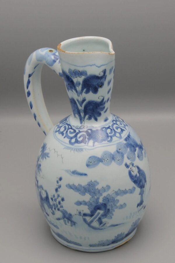 Delftware Blue pitcher chinoiserie decor - late 17th century