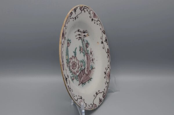 Delft polychrome chinoiserie plate - 18th century